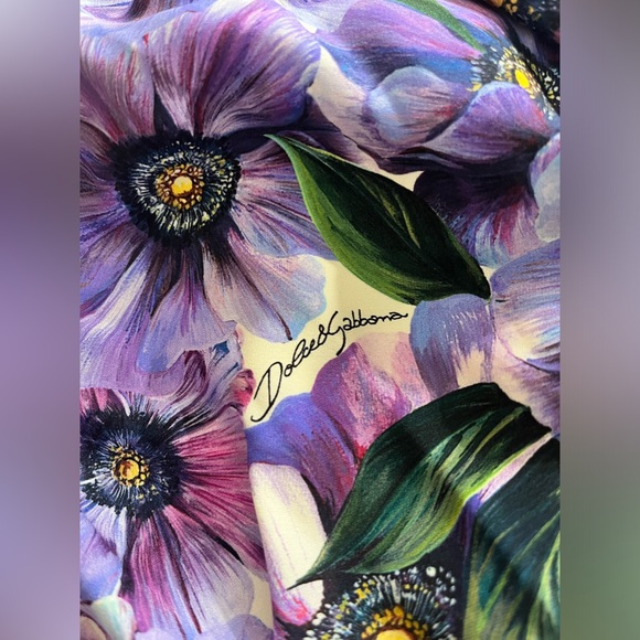 DOLCE & GABBANA PURPLE FLORAL PRINT SILK PENCIL DRESS- SIZE 42 (US 6) - Picture 5 of 14